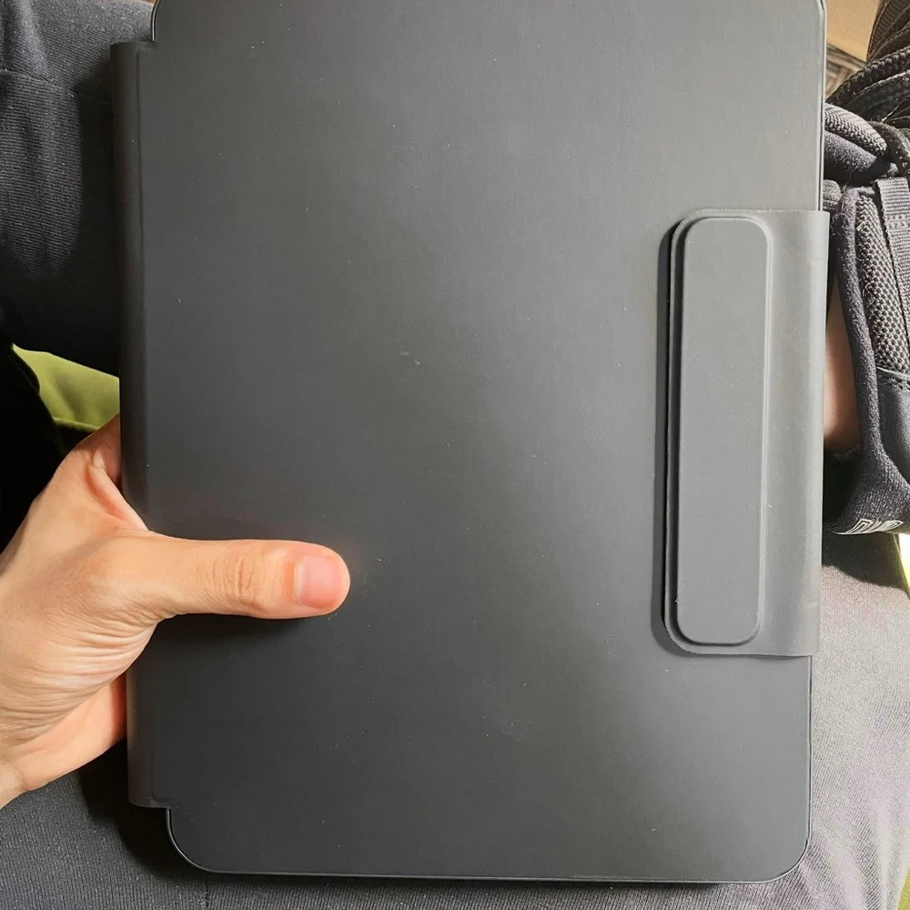 Studio Black Wireless Keyboard Case with Trackpad